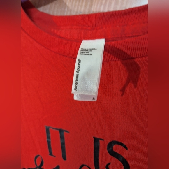 SIZE SMALL RED T-SHIRT INSPIRATIONAL - Picture 3 of 4